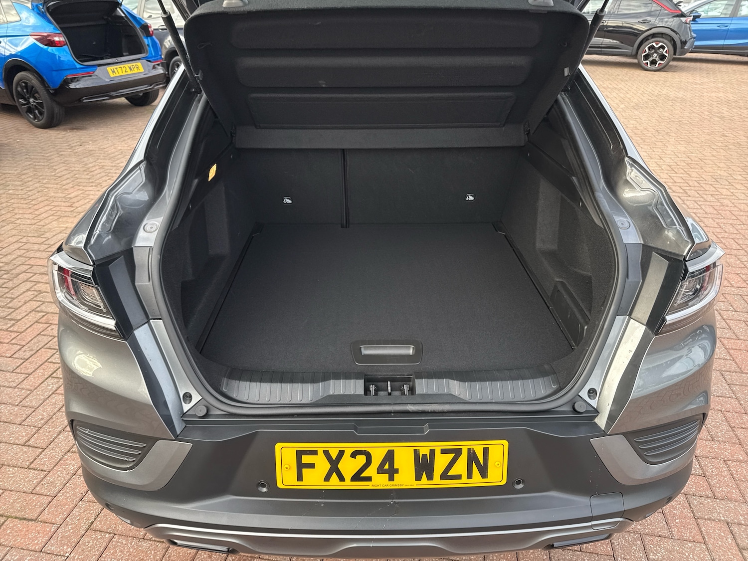 Used Renault Arkana 2024 for sale - 76623677: Photo 9