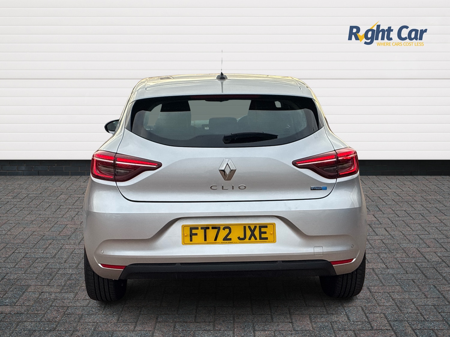 Used Renault Clio 2023 for sale - 76623676: Photo 12