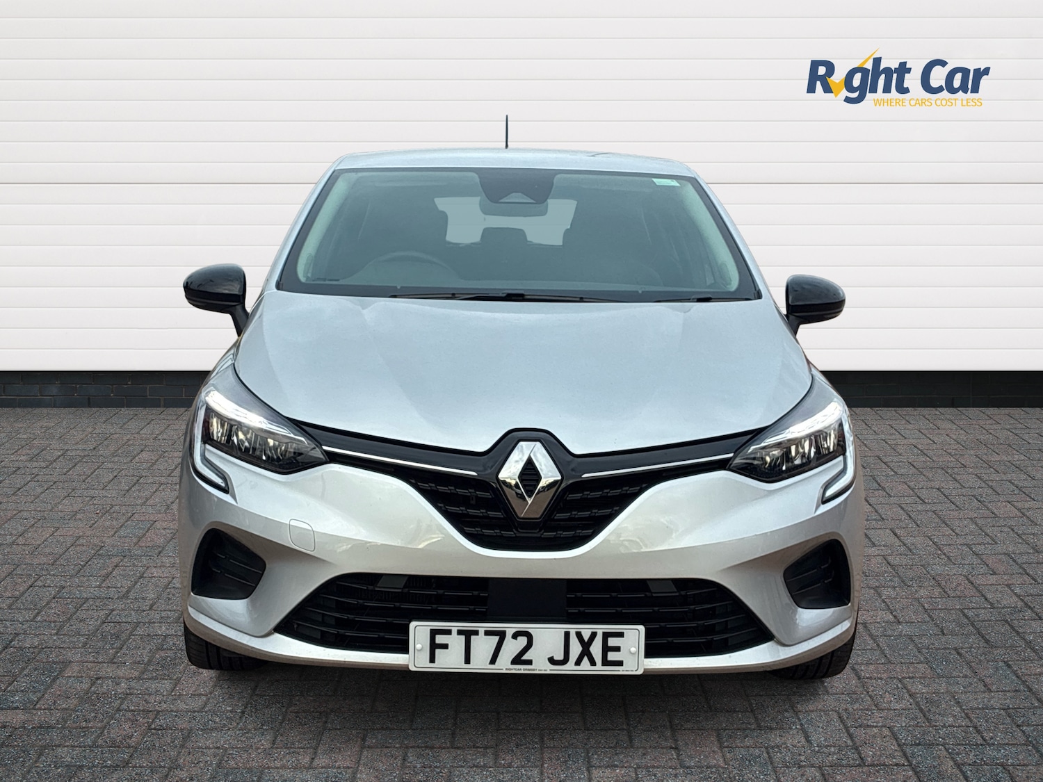Used Renault Clio 2023 for sale - 76623676: Photo 7