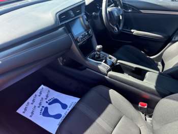 Used Honda Civic 2017 for sale - 74853010: Photo