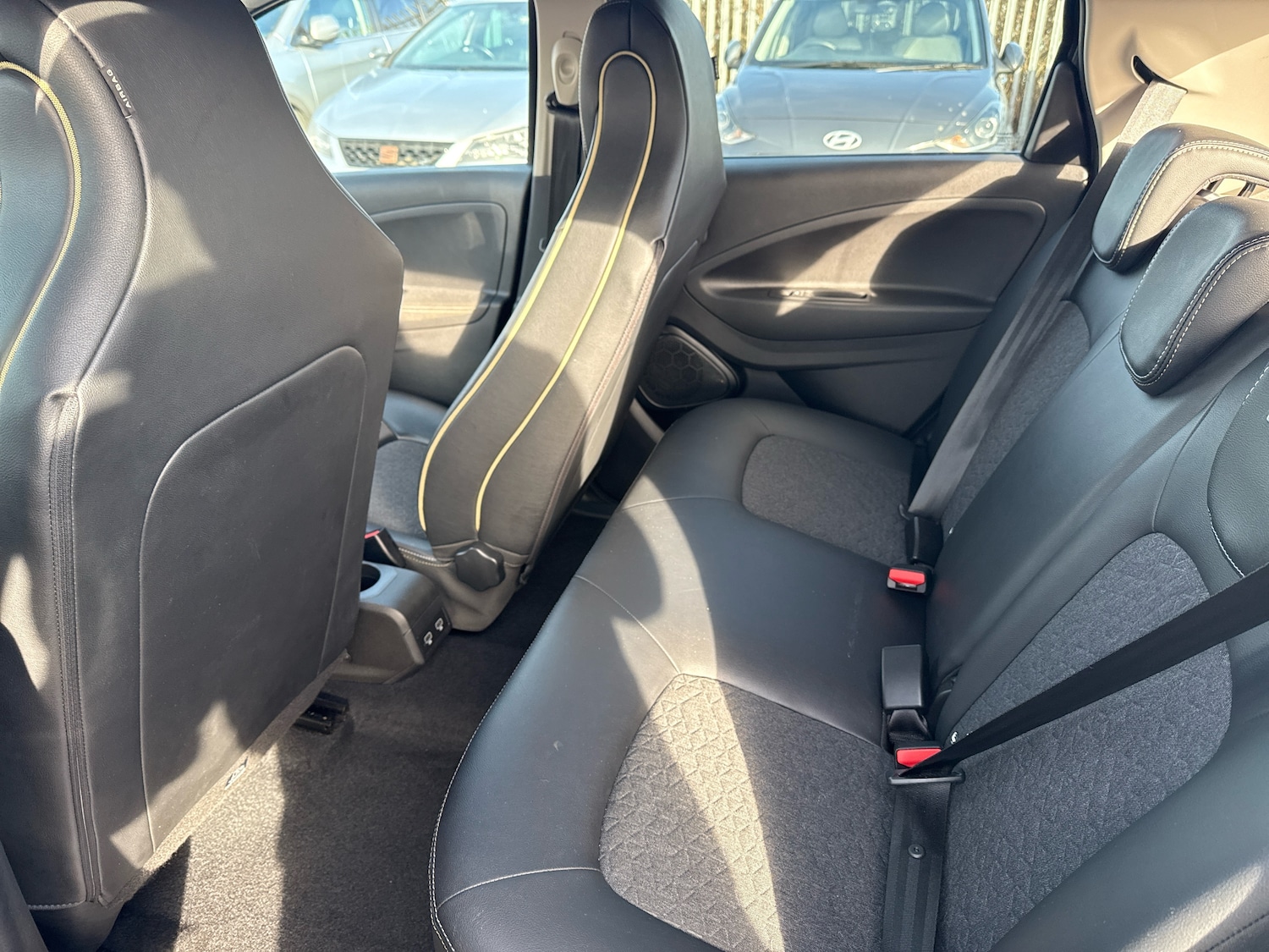 Used Renault Zoe 2022 for sale - 77648197: Photo 18