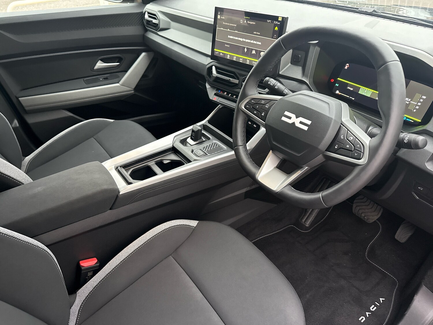 Used Dacia Bigster 2025 for sale - 76586689: Photo 6