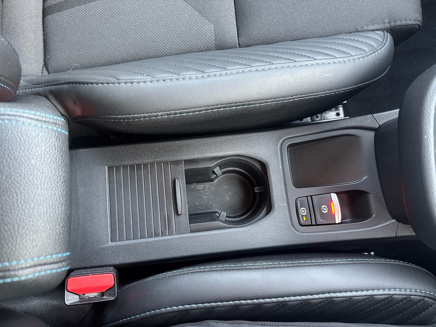 Used Renault Clio 2025 for sale - 77205776: Photo 15