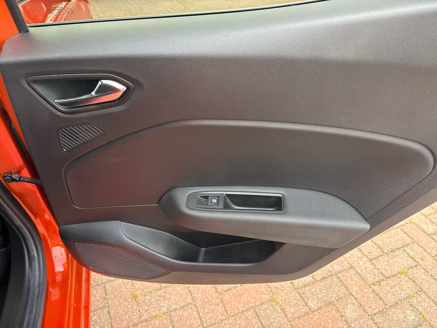 Used Renault Clio 2023 for sale - 76474736: Photo 11