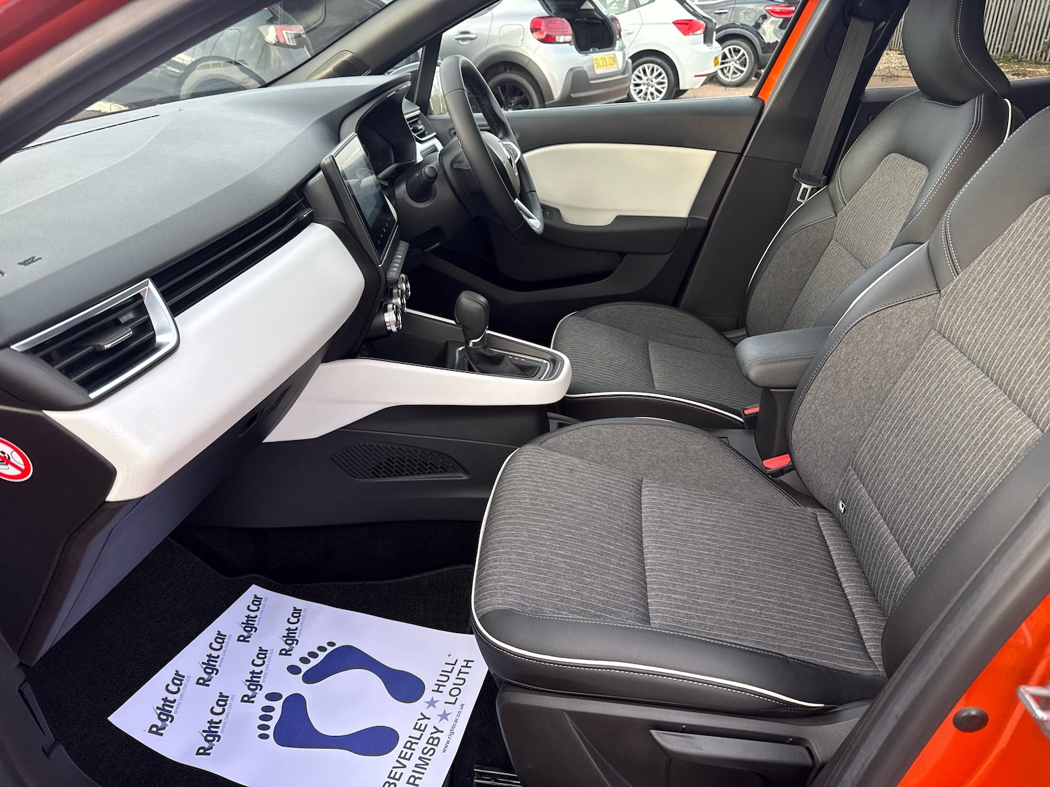 Used Renault Clio 2023 for sale - 76474736: Photo 13