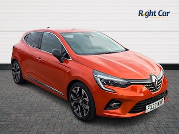 Used Renault Clio 2023 for sale - 76474736: Photo