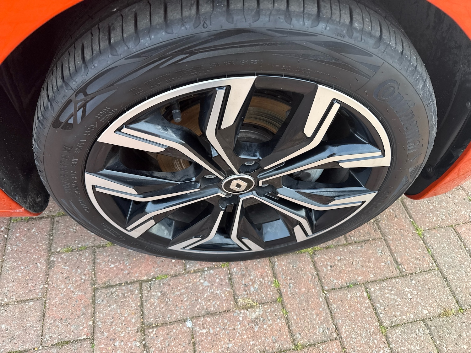 Used Renault Clio 2023 for sale - 76474736: Photo 5