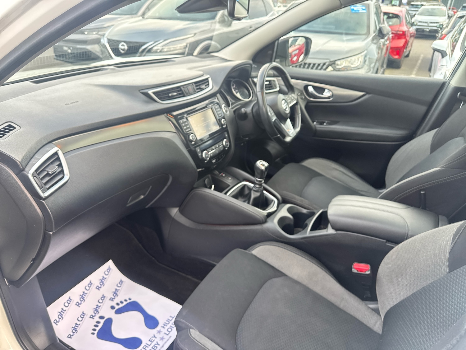 Used Nissan Qashqai 2018 for sale - 78036843: Photo 2