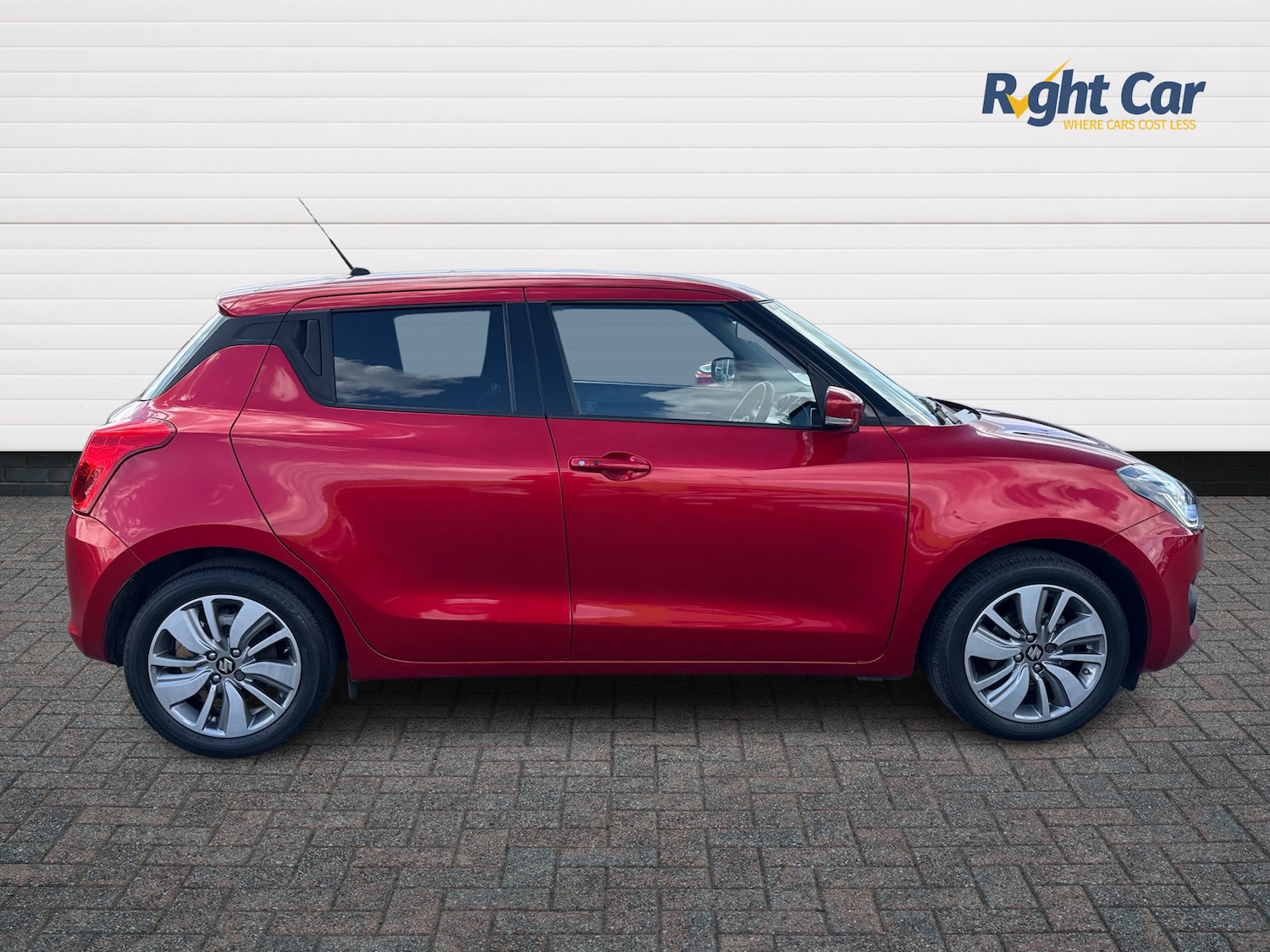 Used Suzuki Swift 2019 for sale - 78049847: Photo 4