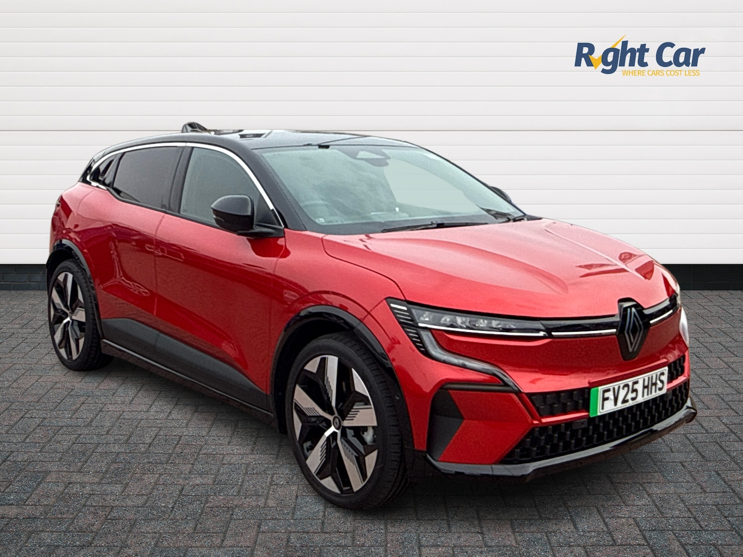 Used Renault Megane 2025 for sale - 76501116: Photo 1