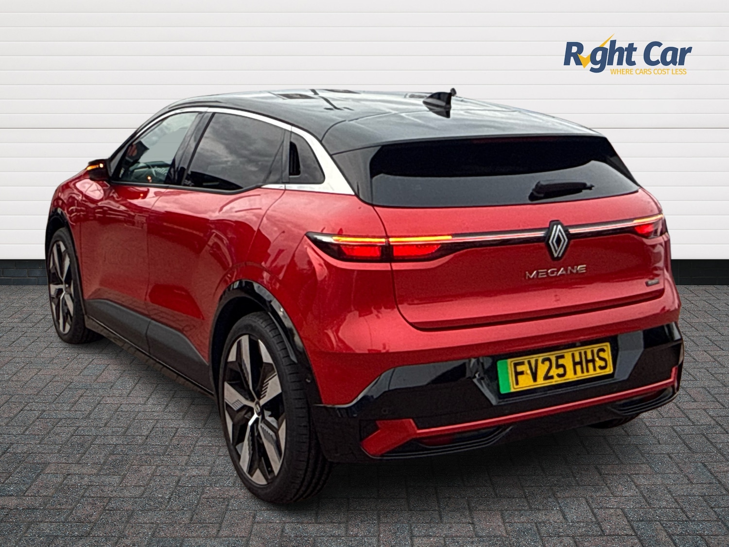 Used Renault Megane 2025 for sale - 76501116: Photo 3