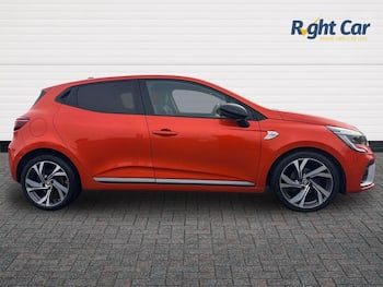 Used Renault Clio 2023 for sale - 79659891: Photo