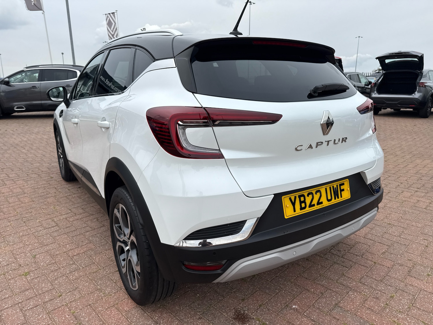 Used Renault Captur 2022 for sale - 76112615: Photo 18