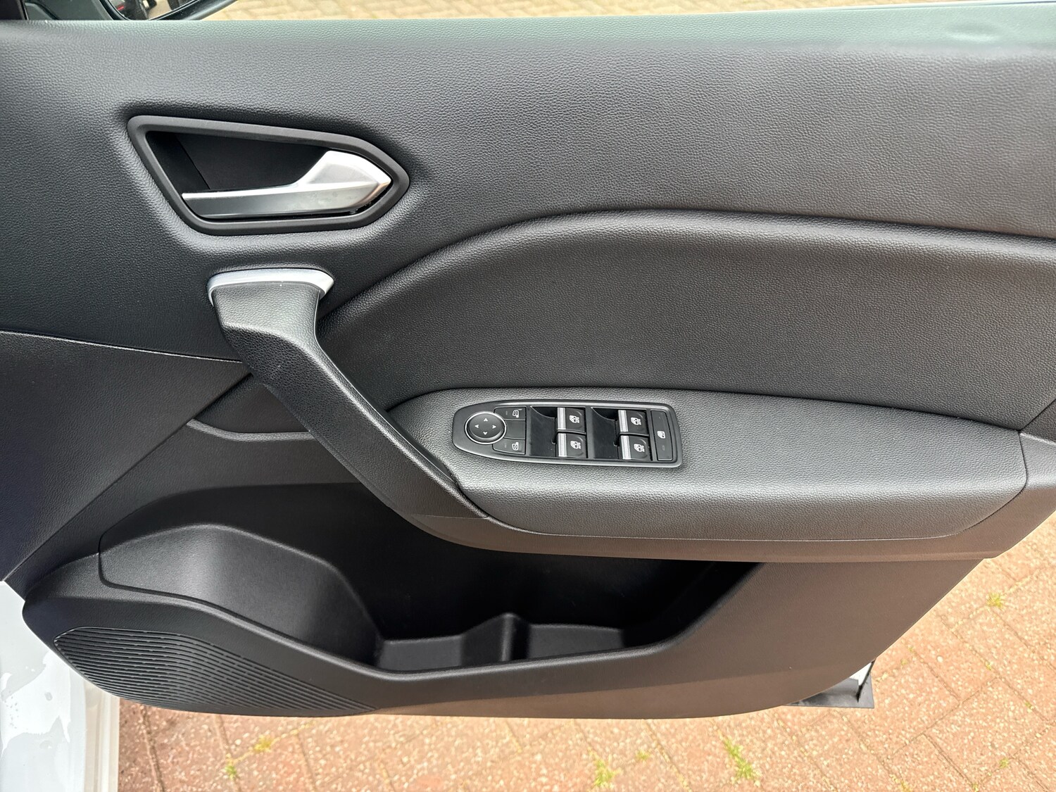 Used Renault Captur 2022 for sale - 76112615: Photo 21