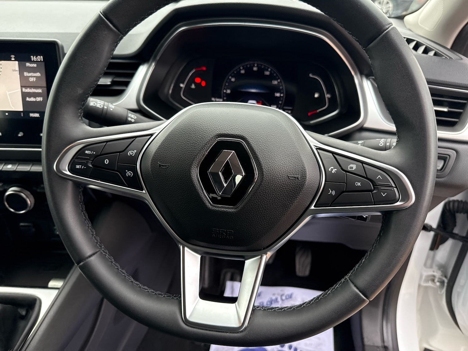 Used Renault Captur 2022 for sale - 76112615: Photo 24