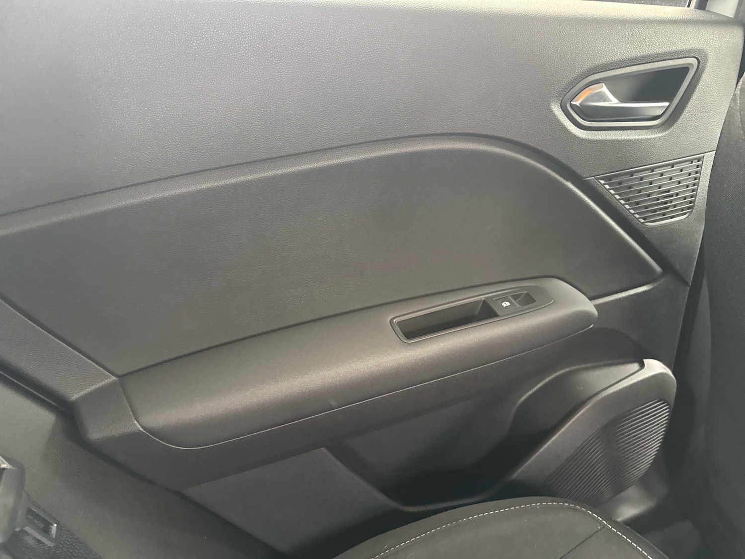 Used Renault Captur 2020 for sale - 76501111: Photo 11