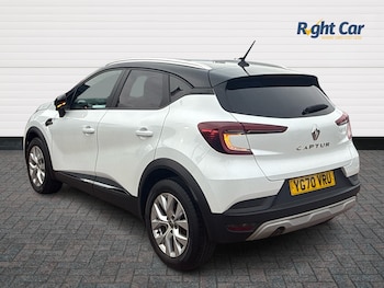 Used Renault Captur 2020 for sale - 76501111: Photo