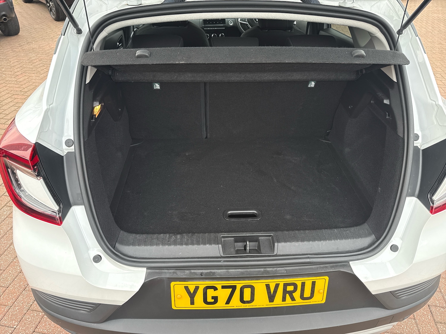 Used Renault Captur 2020 for sale - 76501111: Photo 9