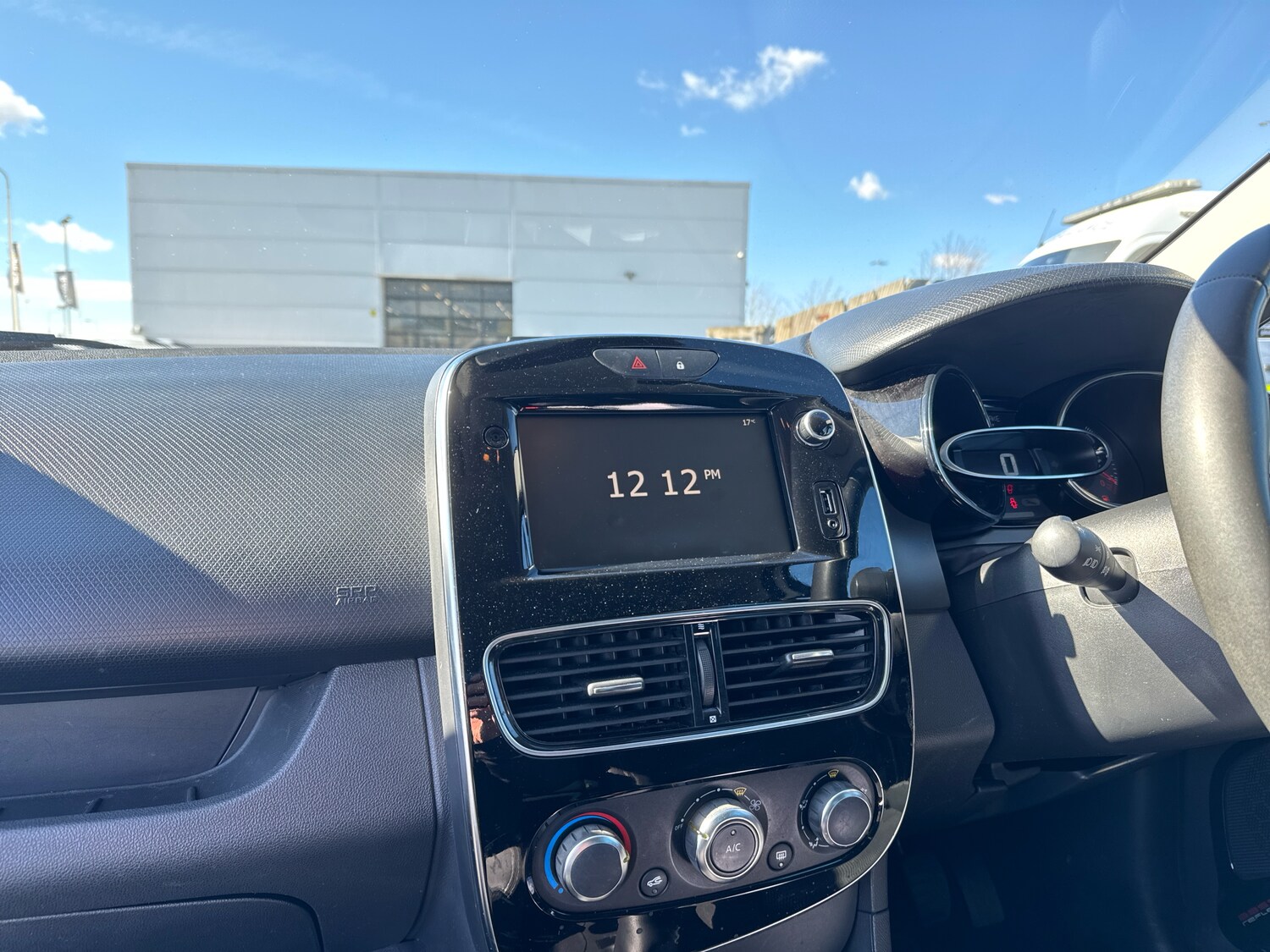 Used Renault Clio 2019 for sale - 78036851: Photo 15