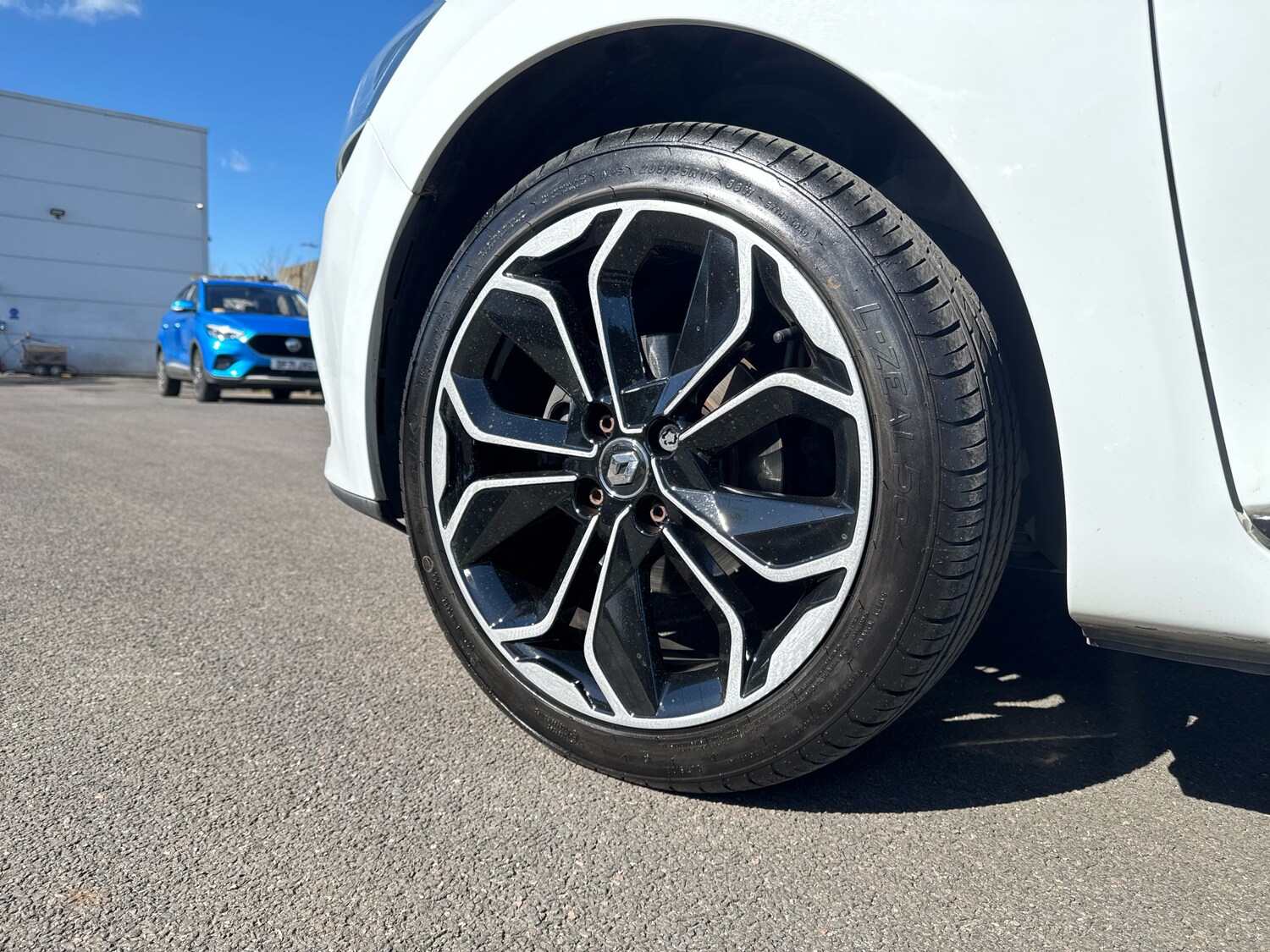 Used Renault Clio 2019 for sale - 78036851: Photo 19