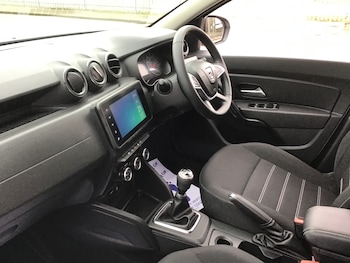 Used Dacia Duster 2022 for sale - 79203835: Photo
