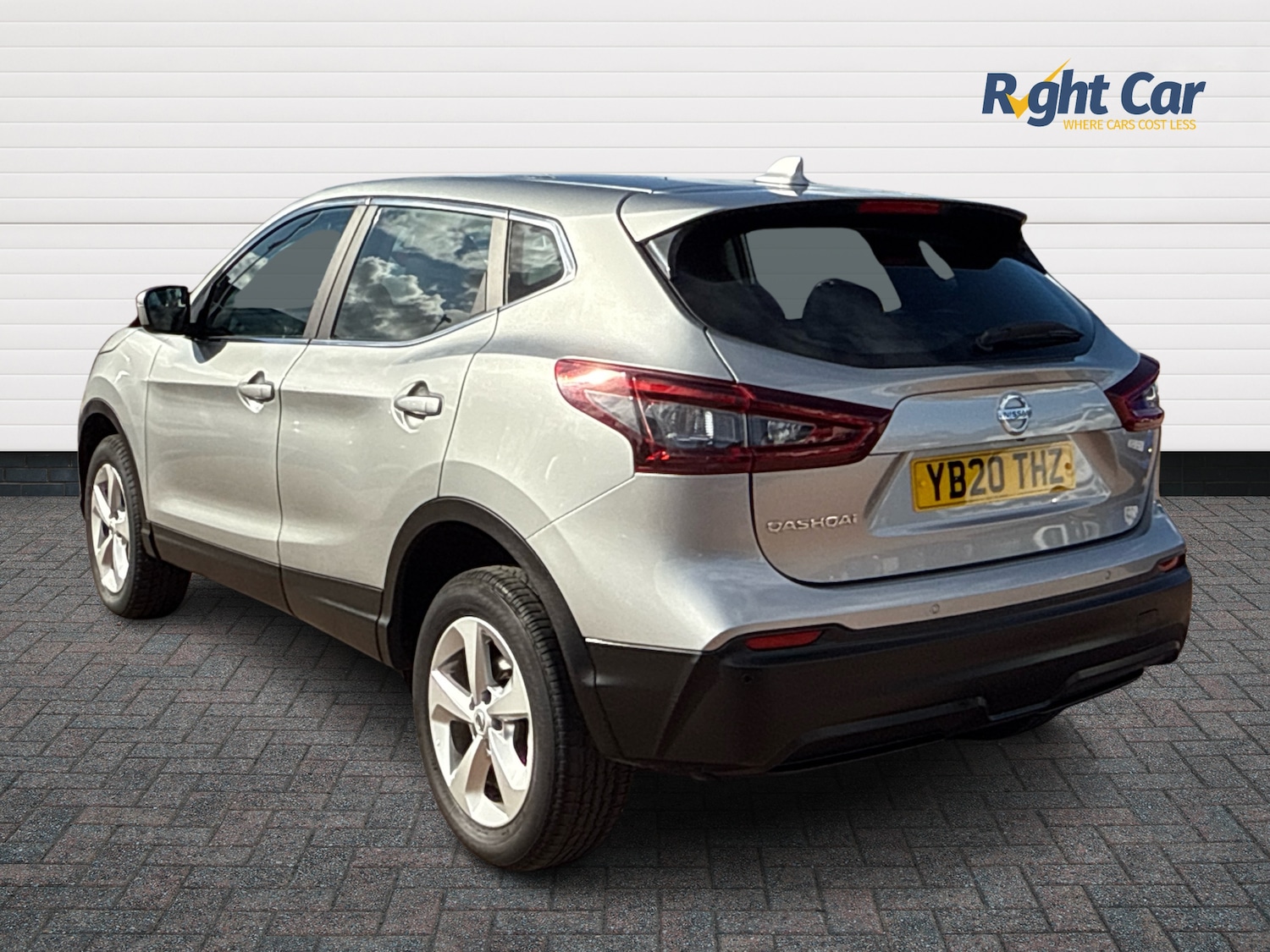 Used Nissan Qashqai 2020 for sale - 76074763: Photo 3