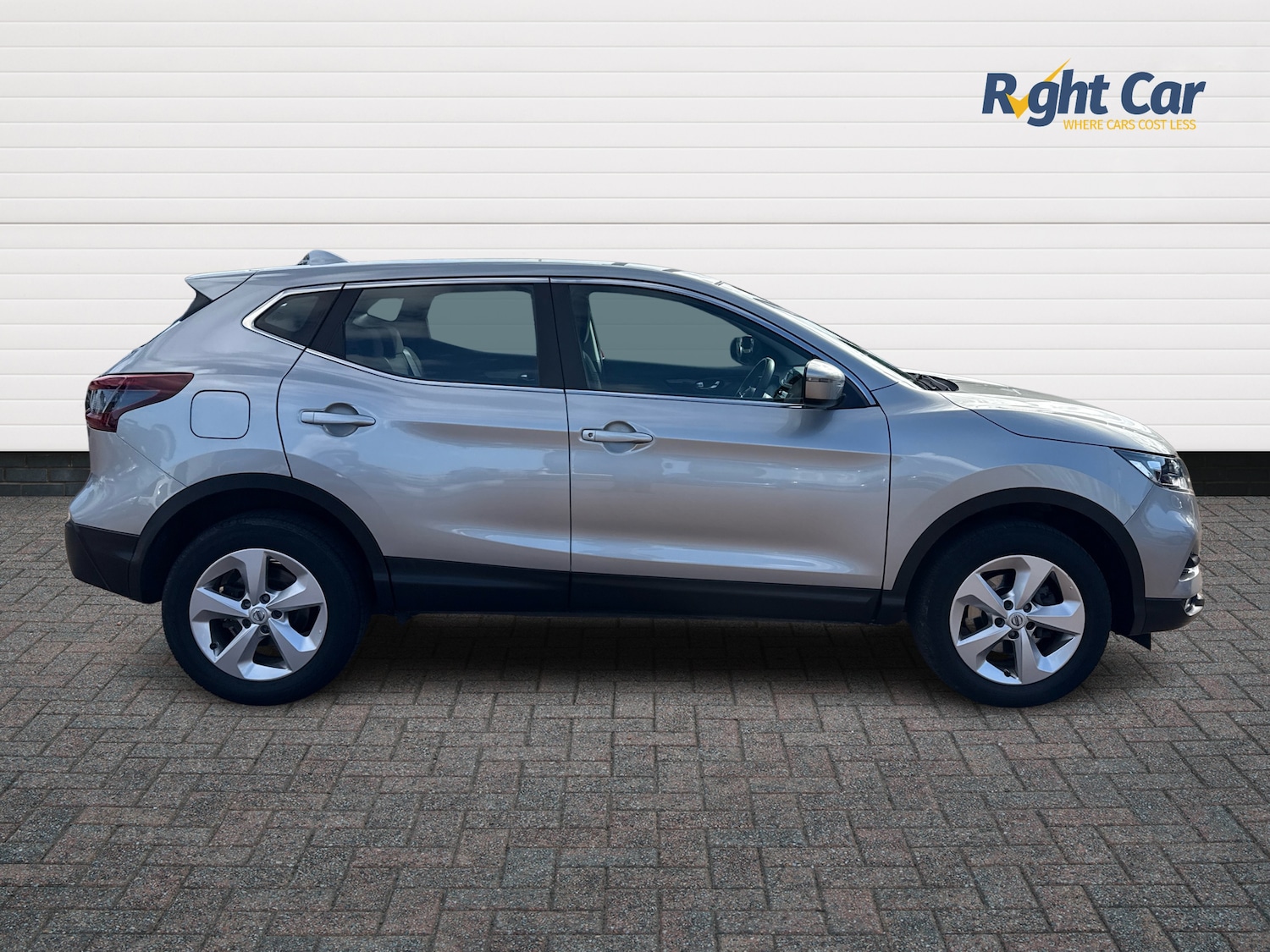 Used Nissan Qashqai 2020 for sale - 76074763: Photo 4