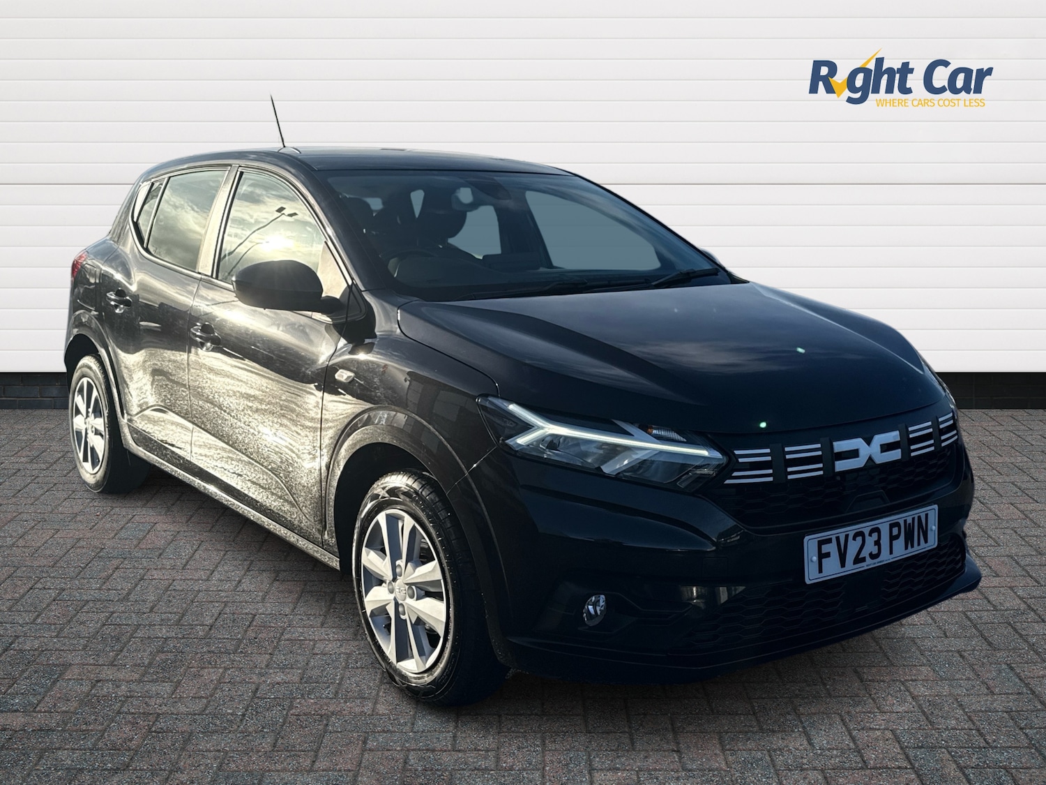 Used Dacia Sandero 2023 for sale - 76704529: Photo 1