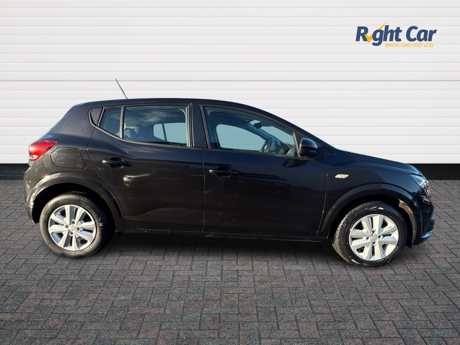 Used Dacia Sandero 2023 for sale - 76704529: Photo 4