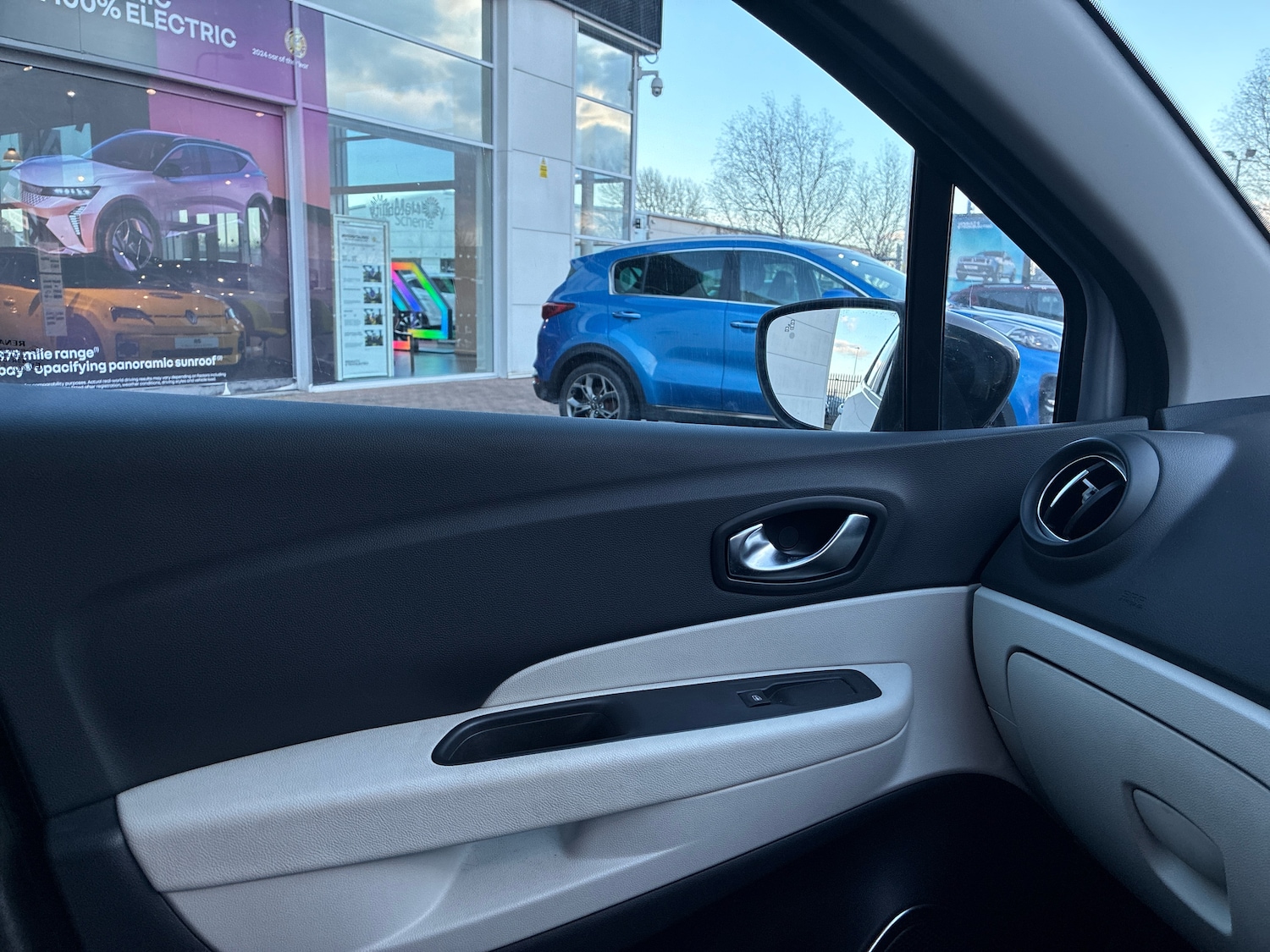 Used Renault Captur 2018 for sale - 77899027: Photo 11