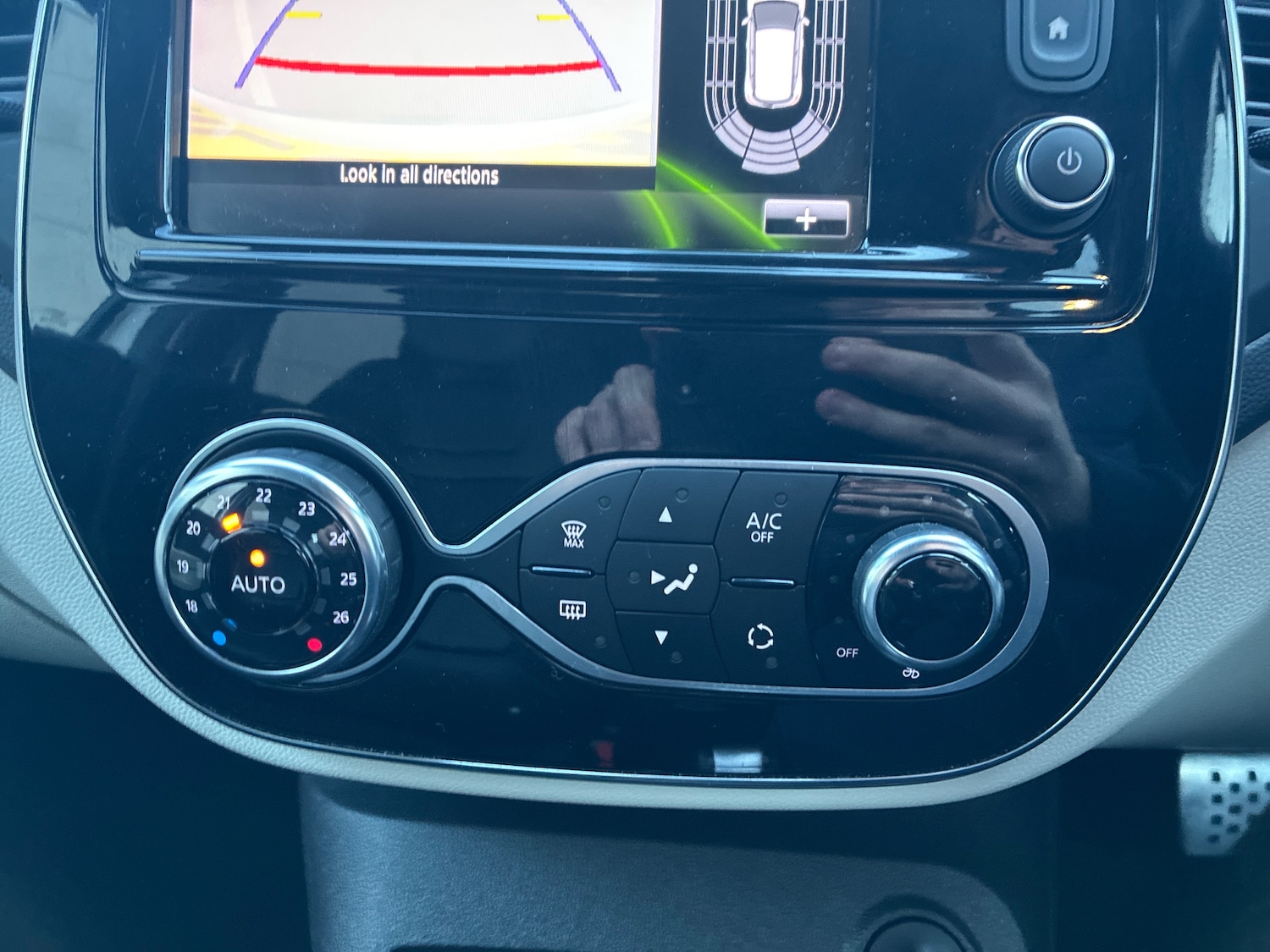 Used Renault Captur 2018 for sale - 77899027: Photo 31