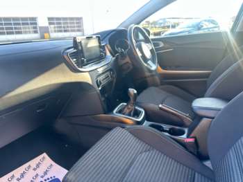 Used Kia Ceed 2022 for sale - 74313113: Photo