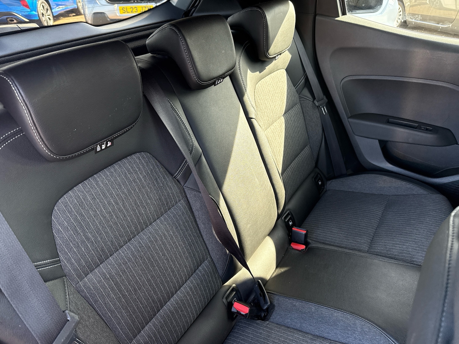 Used Renault Clio 2023 for sale - 76125159: Photo 10