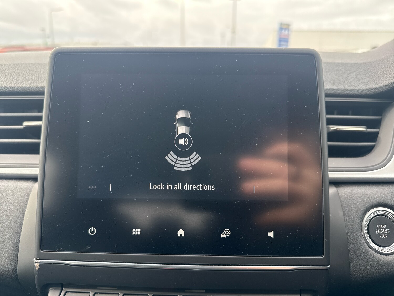 Used Renault Captur 2023 for sale - 77855800: Photo 31