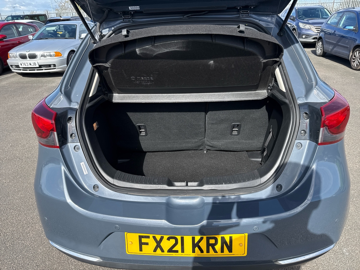 Used Mazda Mazda2 2021 for sale - 78036849: Photo 9