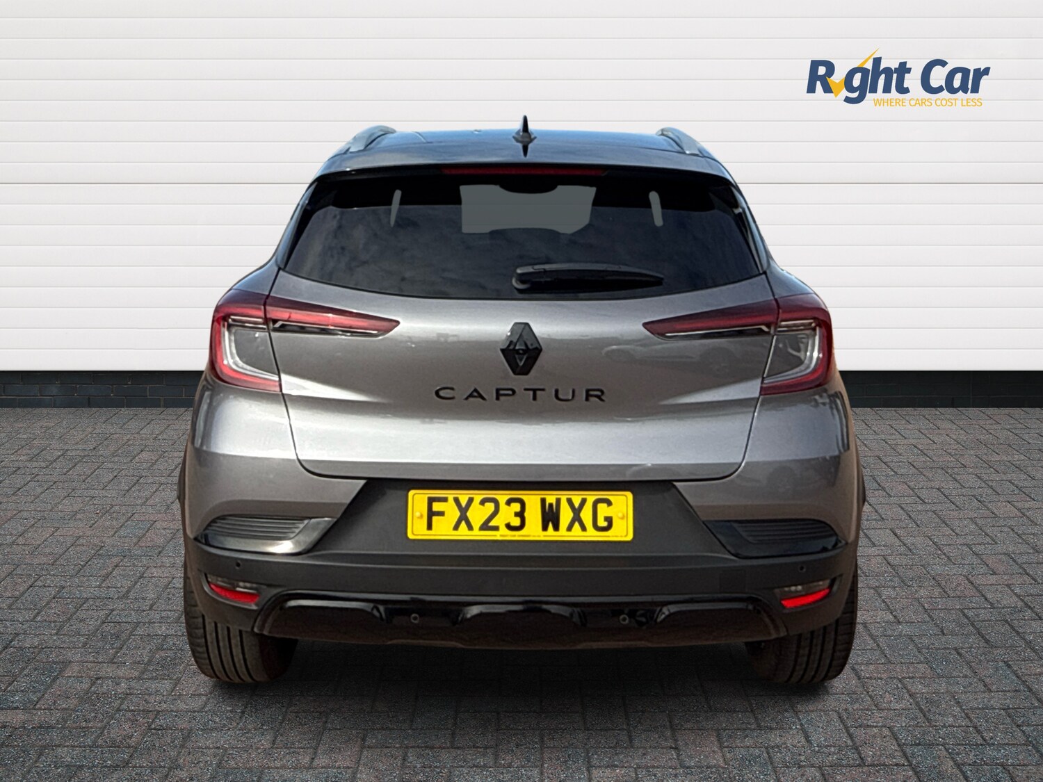 Used Renault Captur 2023 for sale - 76044736: Photo 12