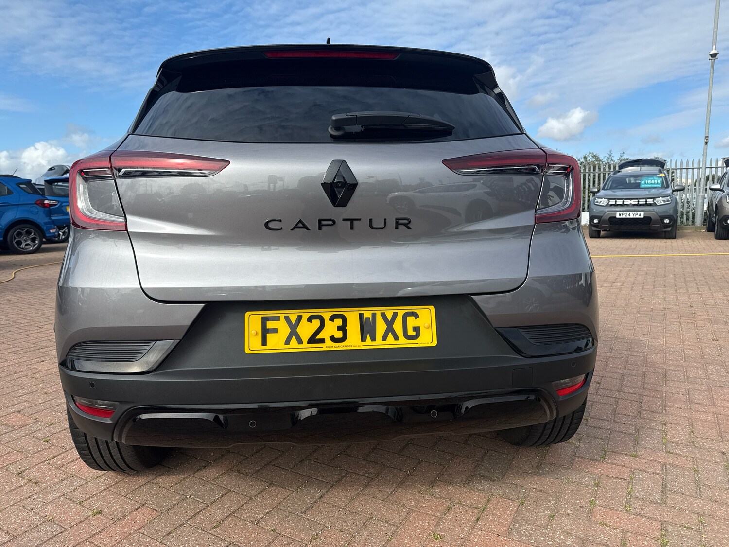 Used Renault Captur 2023 for sale - 76044736: Photo 17
