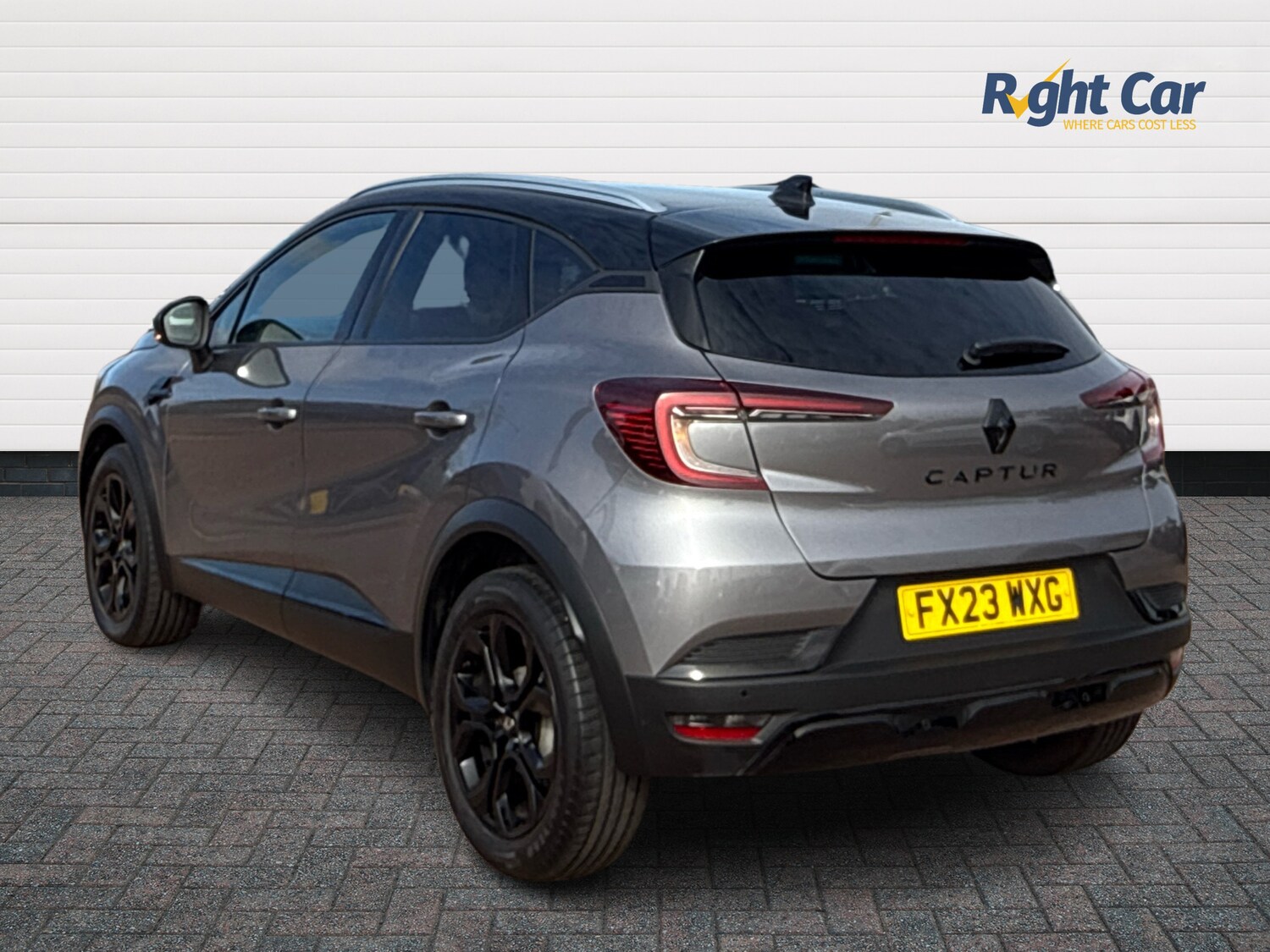 Used Renault Captur 2023 for sale - 76044736: Photo 3