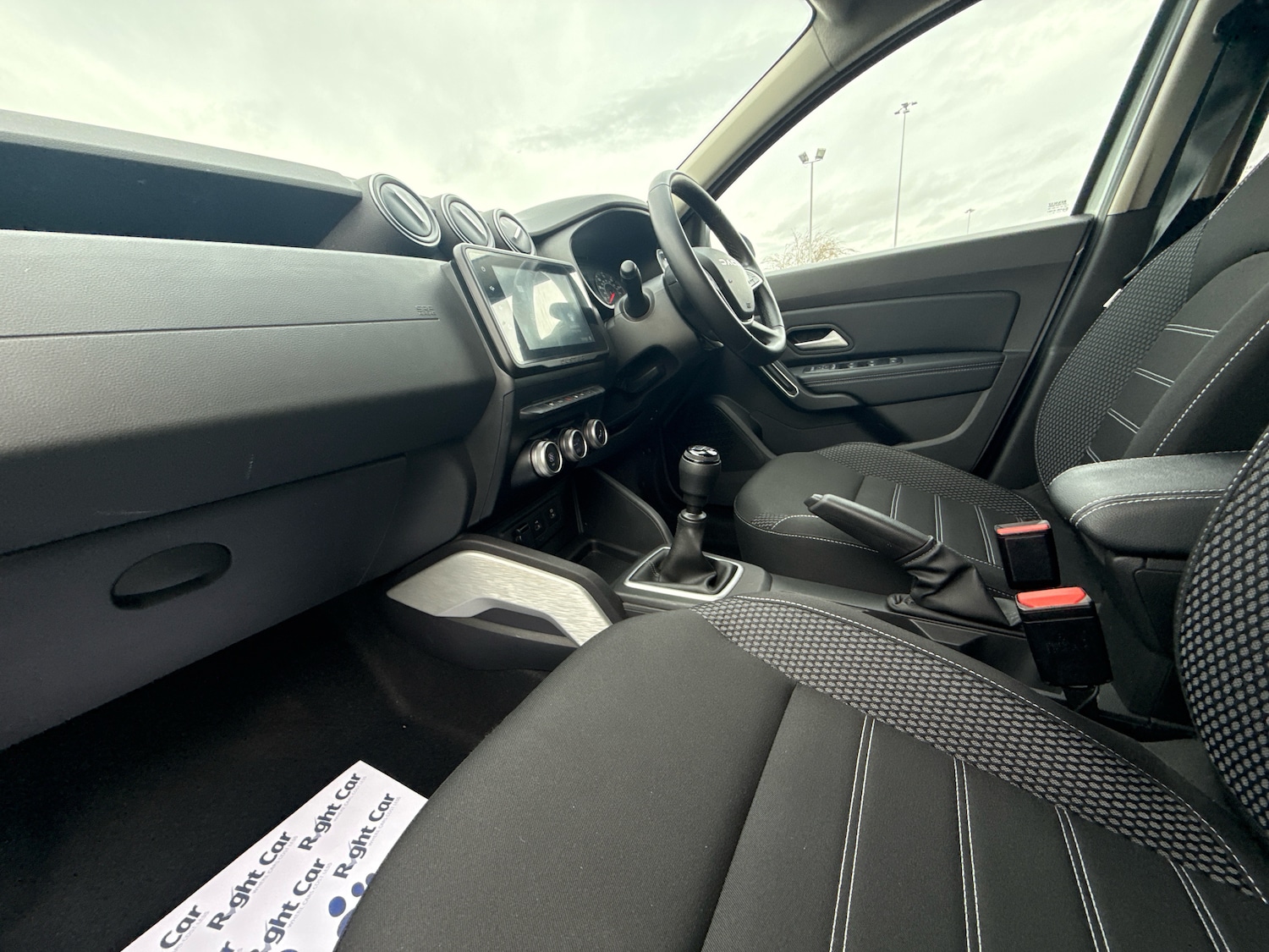 Used Dacia Duster 2023 for sale - 77855802: Photo 2