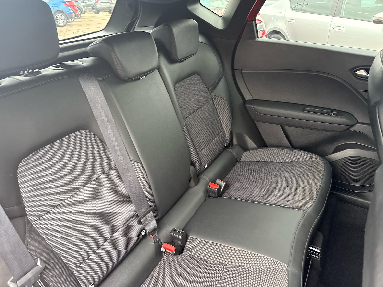 Used Renault Captur 2022 for sale - 76501118: Photo 10