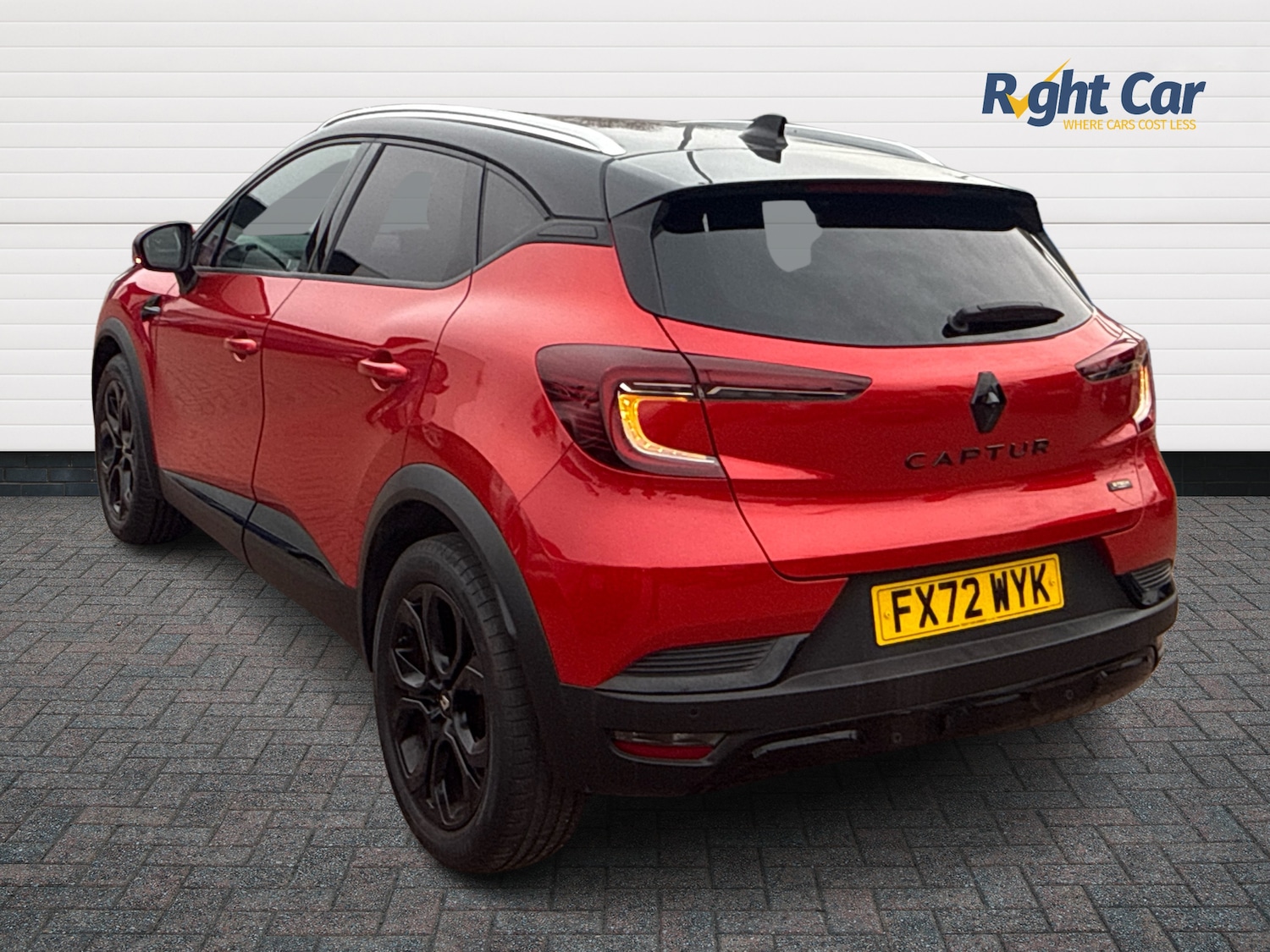 Used Renault Captur 2022 for sale - 76501118: Photo 3