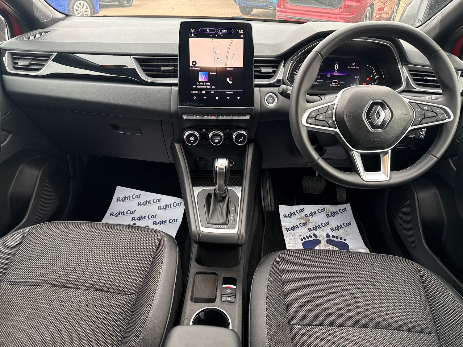 Used Renault Captur 2022 for sale - 76501118: Photo 8