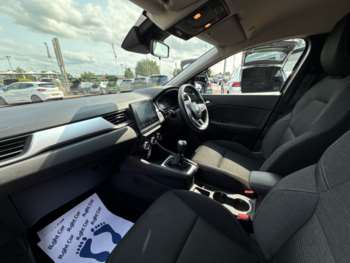 Used Renault Captur 2020 for sale - 74863399: Photo
