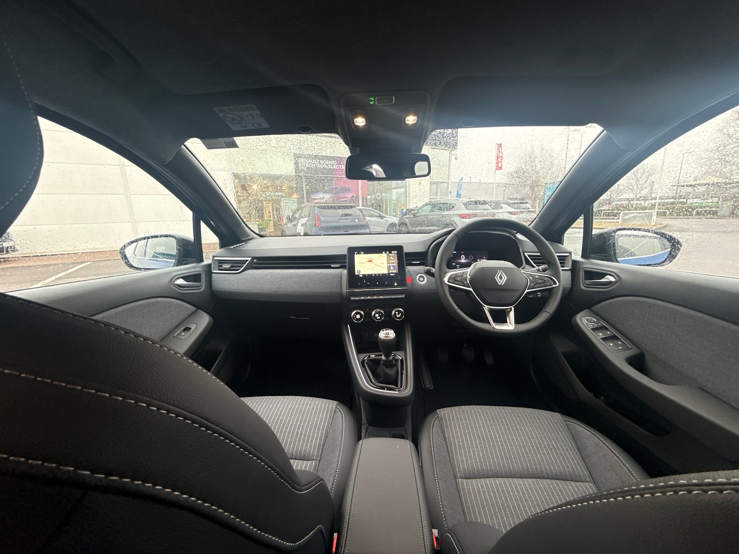 Used Renault Clio 2025 for sale - 77942176: Photo 8