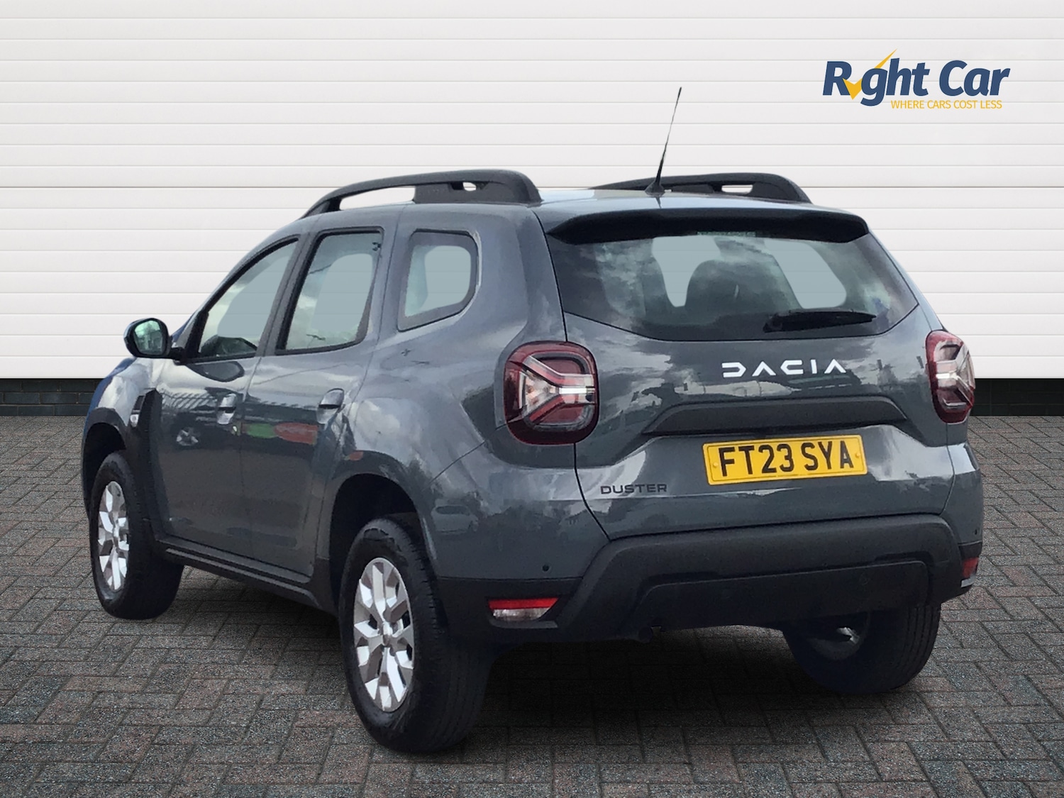Used Dacia Duster 2023 for sale - 76875078: Photo 3