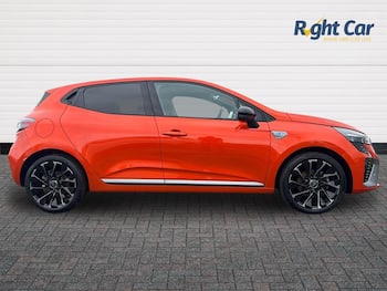Used Renault Clio 2024 for sale - 79796045: Photo