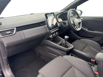 Used Renault Clio 2025 for sale - 79476062: Photo
