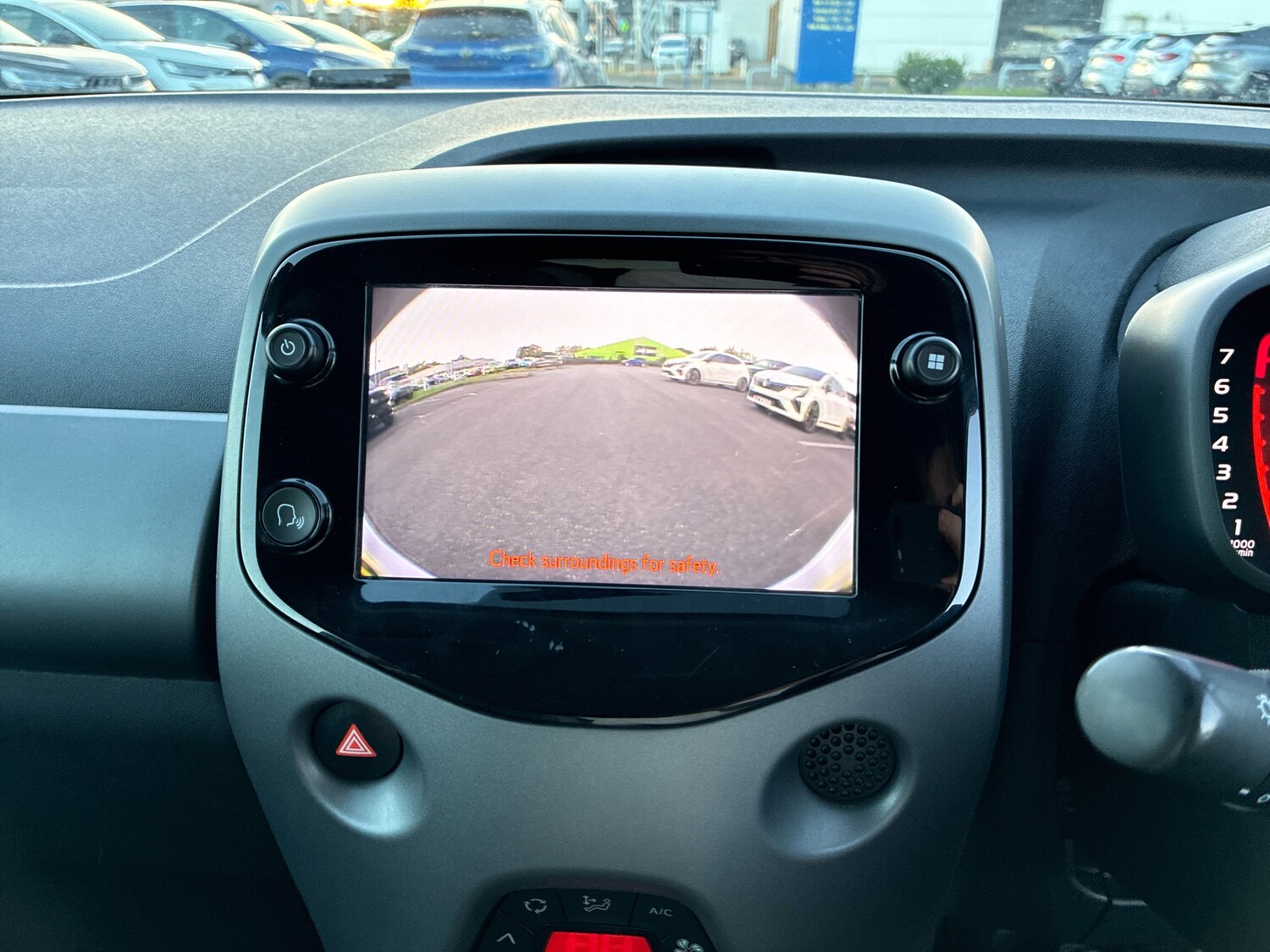 Used Toyota AYGO 2019 for sale - 76217372: Photo 16