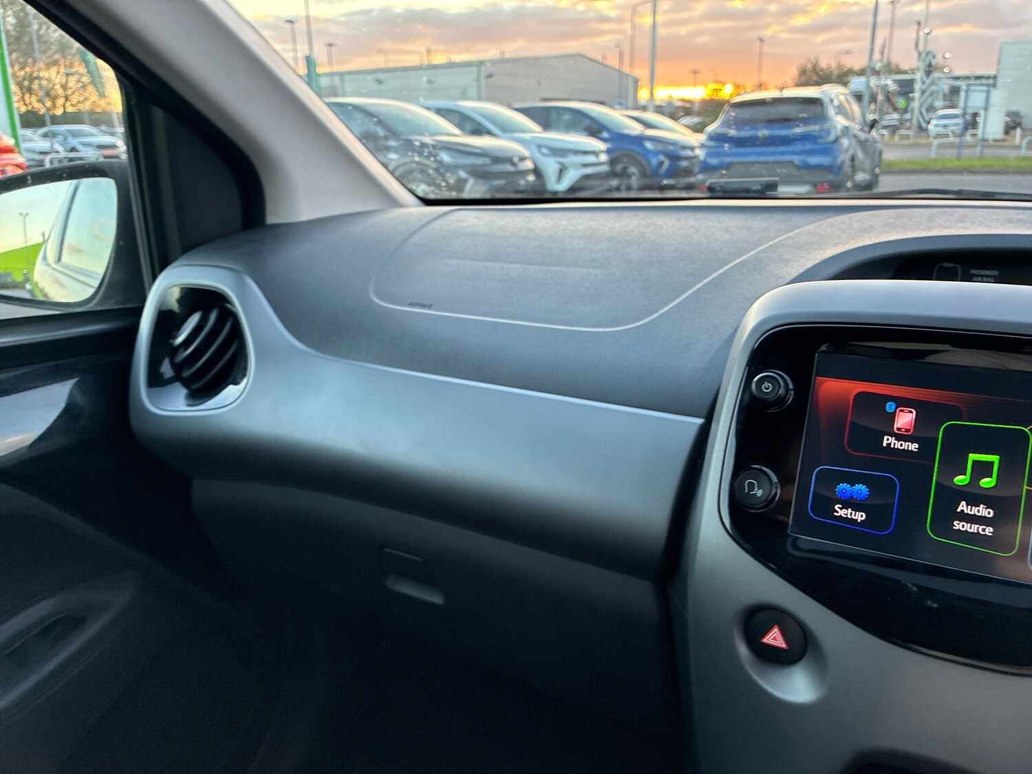 Used Toyota AYGO 2019 for sale - 76217372: Photo 17