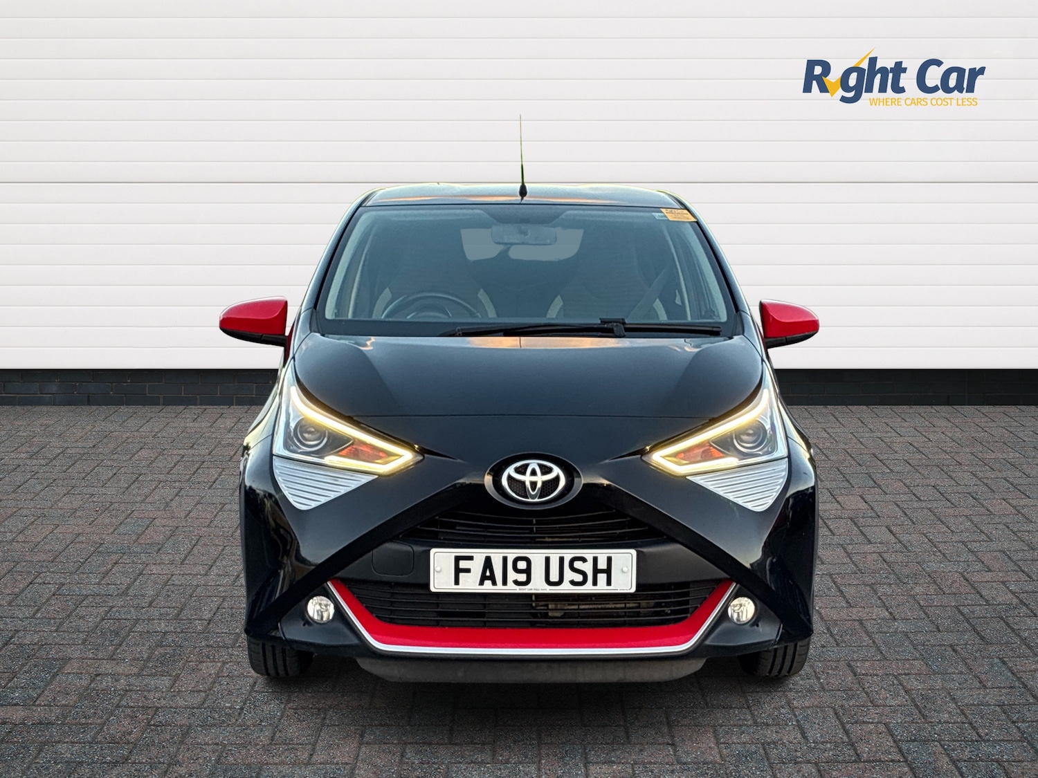 Used Toyota AYGO 2019 for sale - 76217372: Photo 7